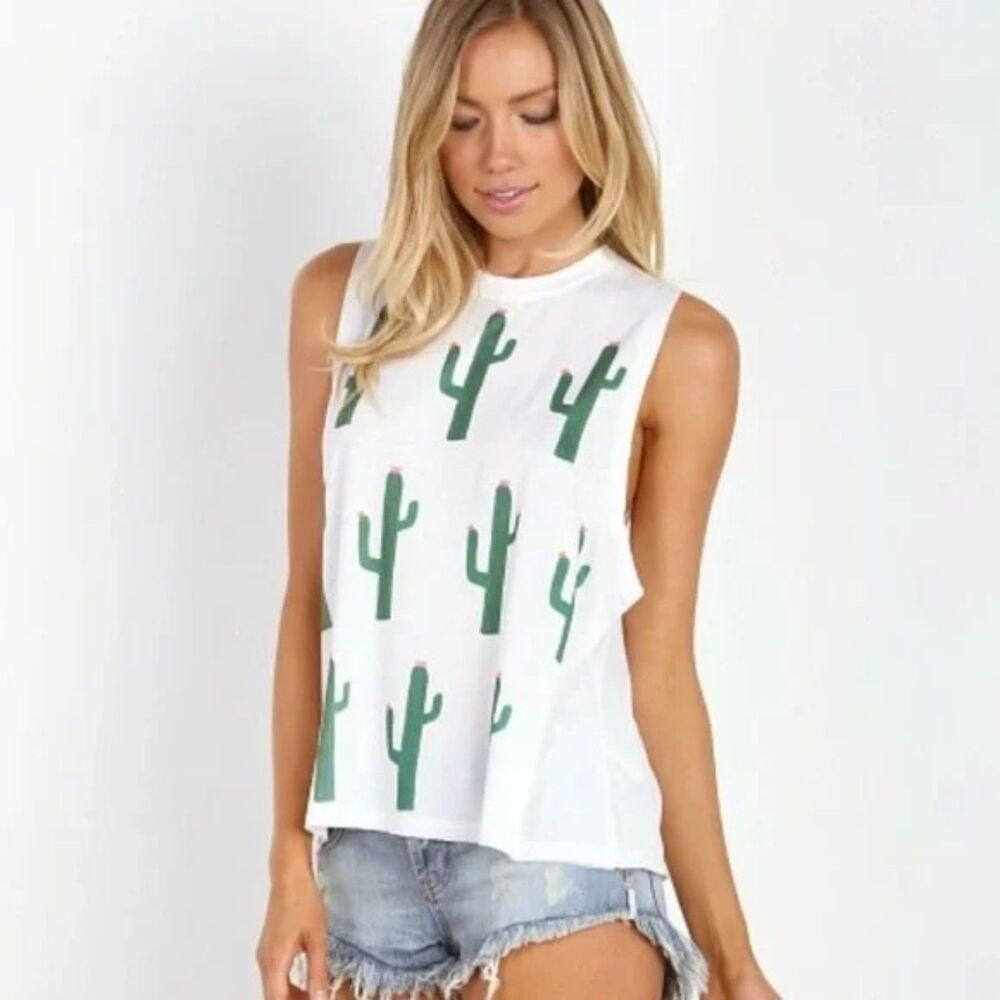 Show Me Your Mumu Mikey Muscle Tank Cactus sz M